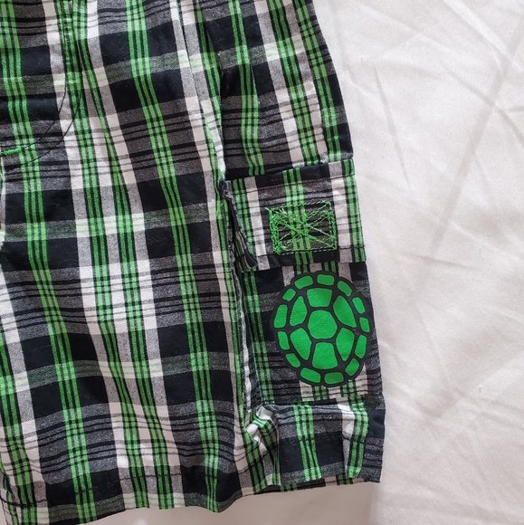 Kids Boys 2T Sweatshirt, Pants and Shorts - Picture 4 of 7